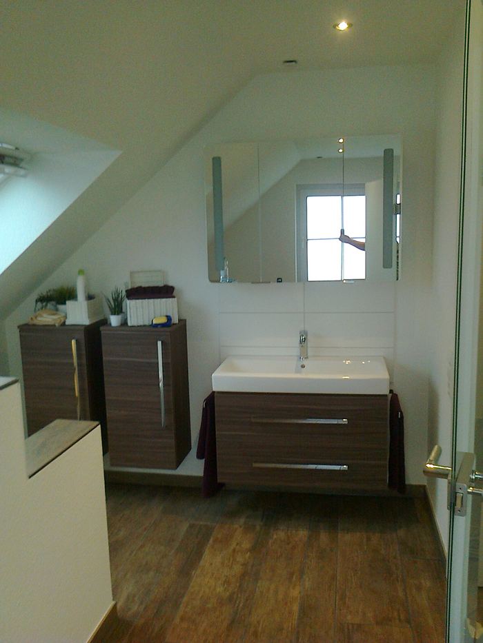 Badezimmer – Beispiel 1, Detailaufnahme Fugenbereich