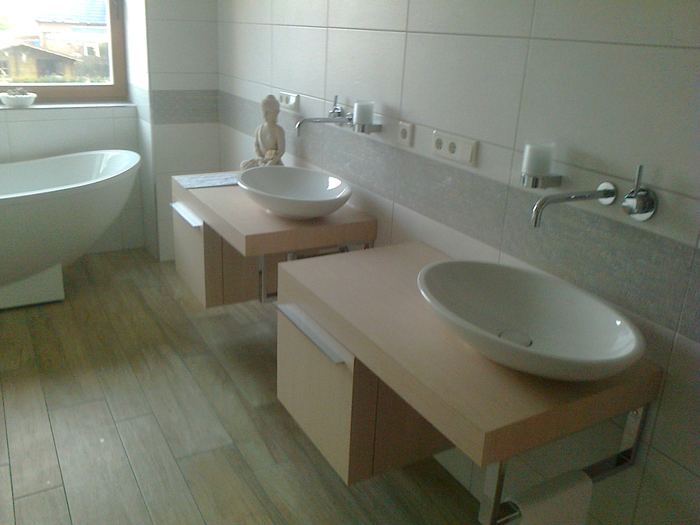 Badezimmer – Beispiel 3, Detailaufnahme Fugenbereich
